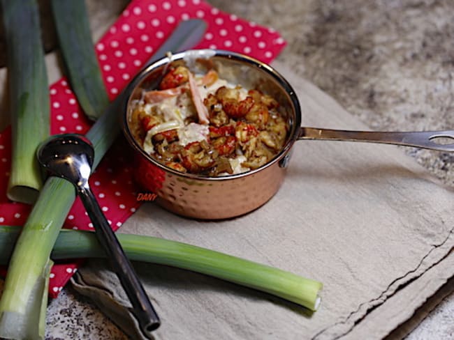 Écrevisses flambées au marc et légumes crèmés