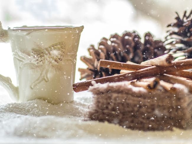 Sbiten russe sans alcool : une boisson chaude épicée, à la cannelle, au gingembre et clou de girofle