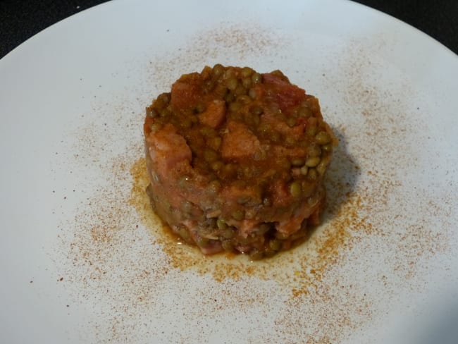 Rougail à la saucisse de Morteau et aux lentilles