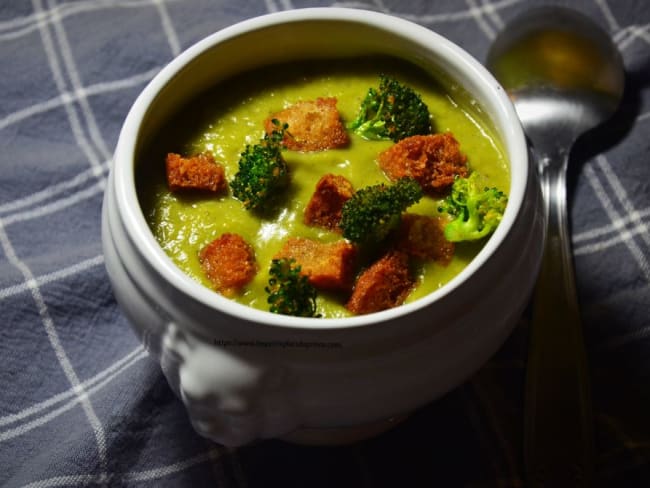 Velouté d'hiver de chou brocoli