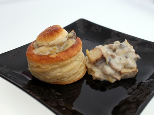 Vol au vent au tofu fumé, champignons et poireaux