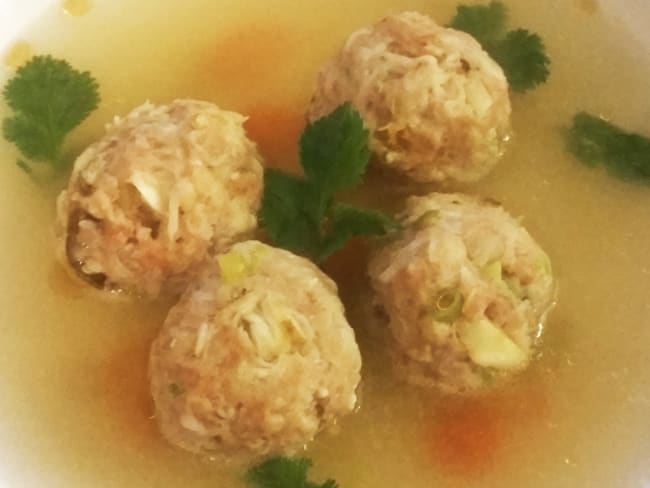 Soupe de Boulettes Porc-Crabe, façon Bakso