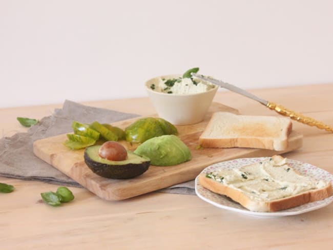 Le fromage à tartiner aux herbes