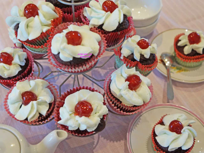 Cupcakes légers au chocolat, Chantilly mascarpone menthe