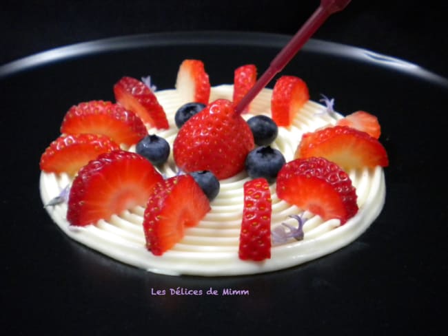 Tourbillon de panna cotta aux fraises