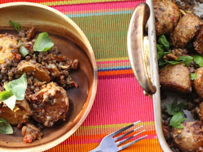 Salade printanière tiède de pommes de terre aux lentilles et au miso