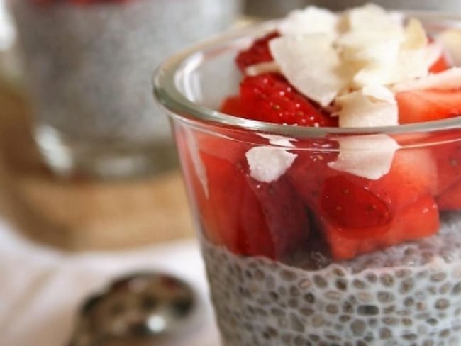 Chia pudding coco menthe fraises