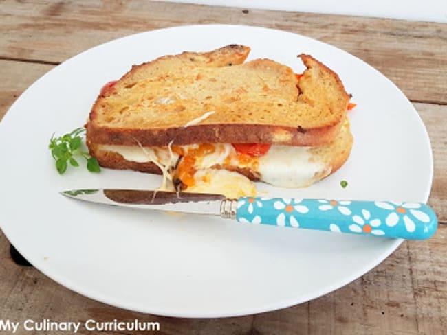 Croques façon pain perdu aux tomates cerise et mozzarella