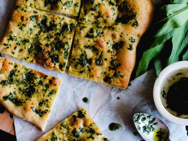 Focaccia à l'ail des ours