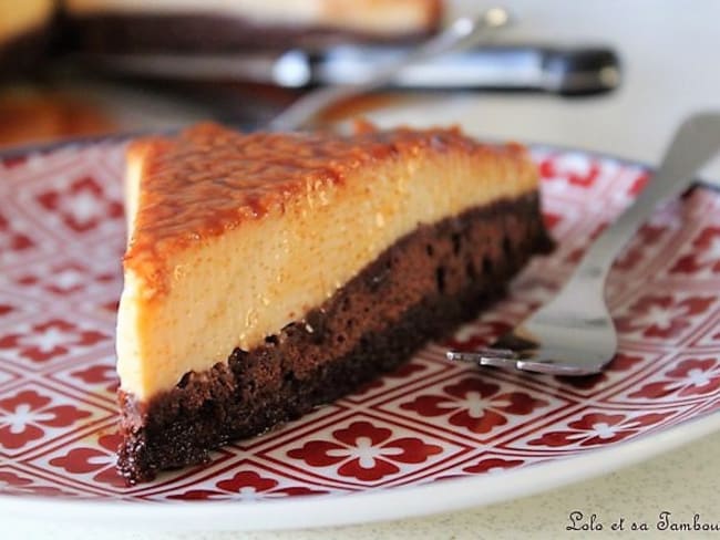 Gâteau impossible au chocolat, flan et caramel