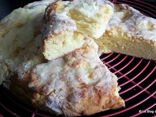 Galette au sucre ardennaise : « Galette à suc’ ».