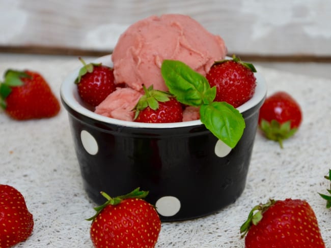 Sorbet fraise-basilic