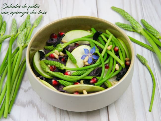 Salade de pâtes aux asperges des bois