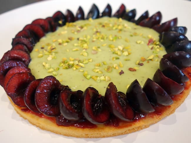 Tarte cerises pistaches 