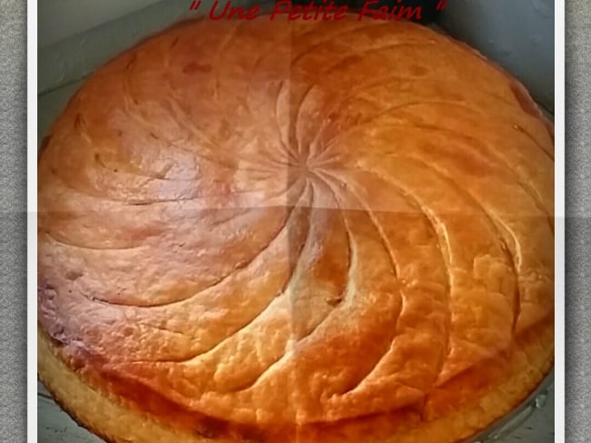 Galette des rois frangipane et noix De coco pour la fête de l'épiphanie