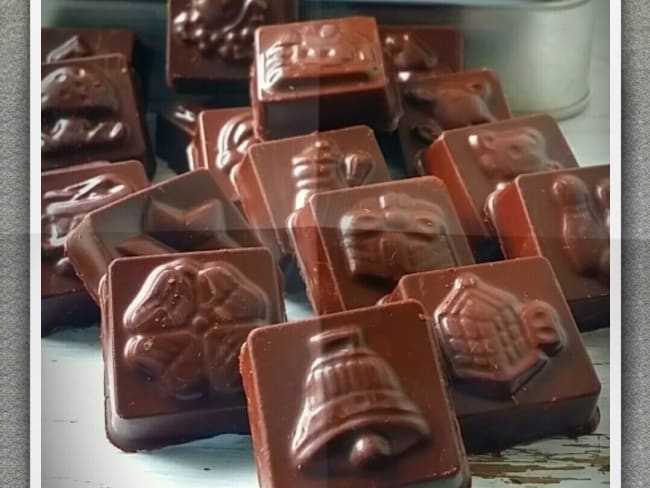 Bonbons chocolat fourrés au pralin