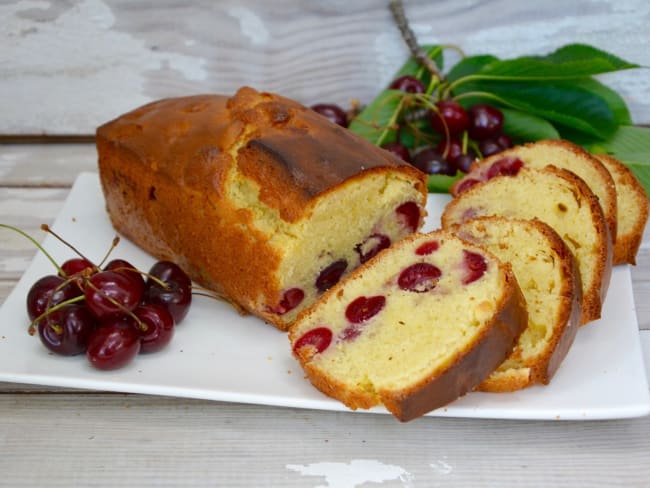 Cake aux cerises