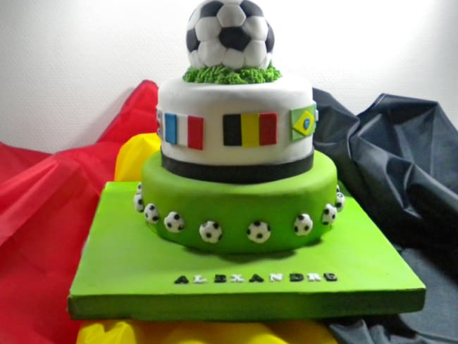 Mon gâteau Mundial avec tuto ballon de foot