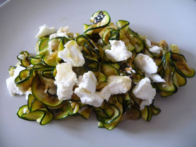 Salade de courgettes grillées et feta