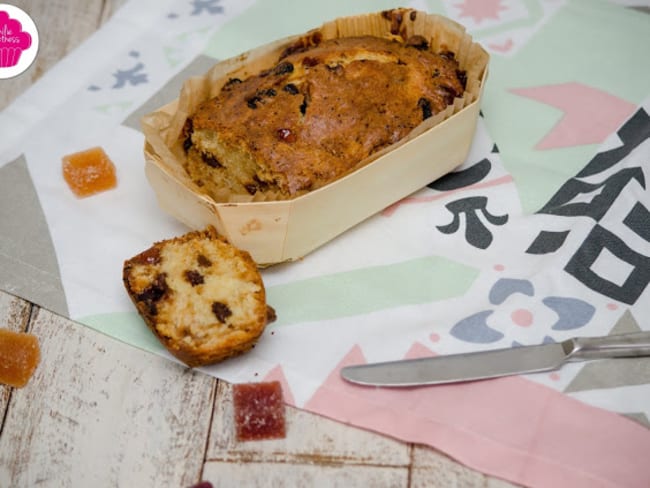 Cakes aux pâtes de fruits et raisins secs