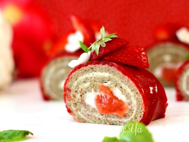 Roulé fraise rhubarbe ou roll cake