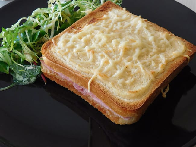 Croque-monsieur classique jambon fromage