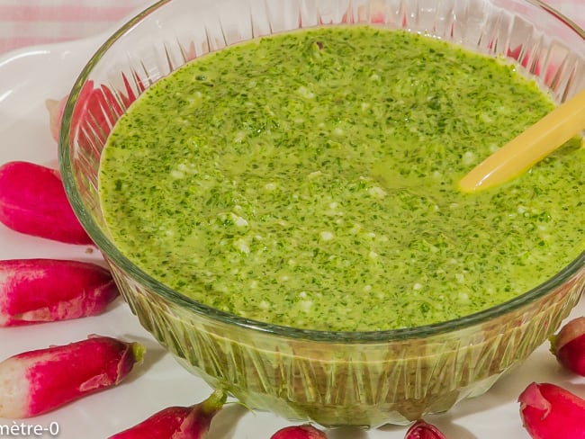 Pesto anti-gaspi de fanes de radis