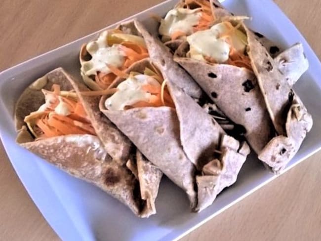 Wraps à ma façon oeuf, thon et crudités