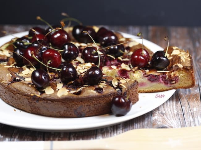 Gâteau aux cerises amandes et mascarpone