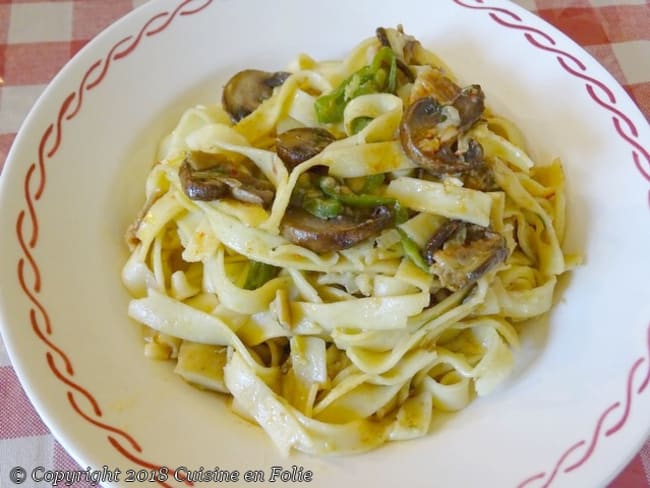 Tagliatelles aux cèpes, piment doux basques, ventrèche fumée et piment d'Espelette