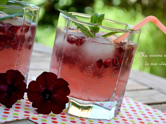 Recette de cocktail sans alcool au cassis et pamplemousse