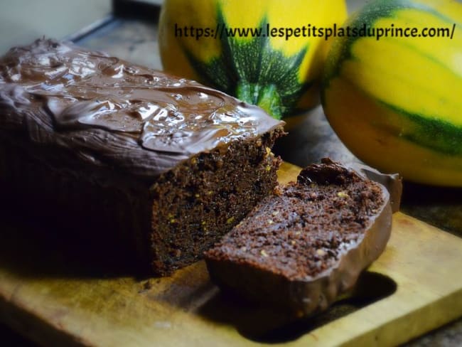 Cake très chocolat à la courgette, sans lactose, sans matière grasse