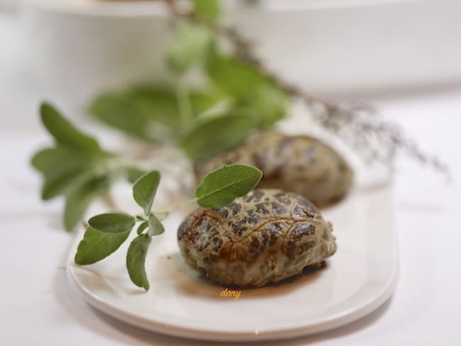 Caillettes aux épices et au vin rosé de Provence