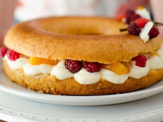 Baba aux framboises et agrumes, crème onctueuse à la fleur d'oranger