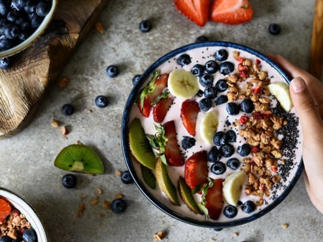 Smoothie bowl fraises banane