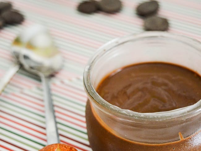 Crèmes onctueuses au chocolat noir de Christophe. Felder