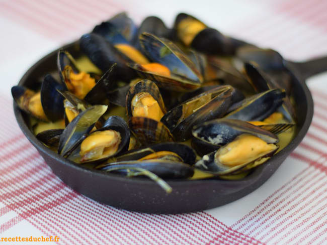 Moules à la crème au curry