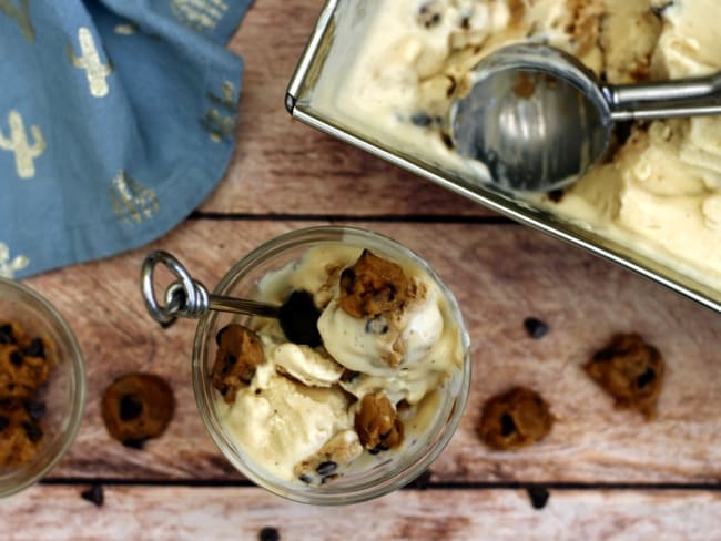 Glace vanille et cookie dough