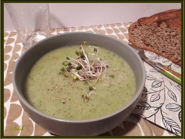 Soupe à la coriandre