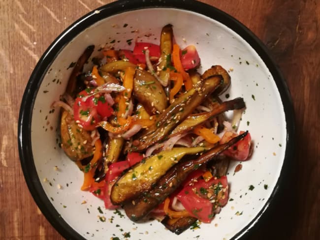 Salade d’aubergines rôties à la Ottolenghi