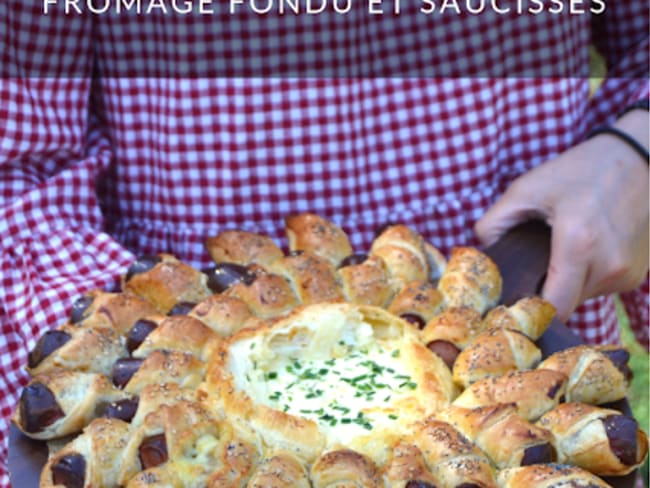 Soleil feuilleté camembert et saucisses