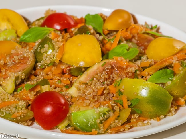 Salade de quinoa aux figues et aux noix