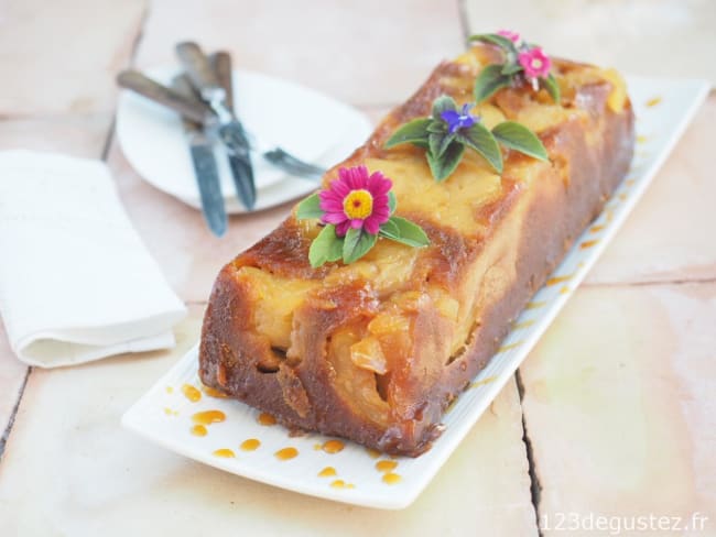 Gâteau aux pommes caramélisées façon tatin