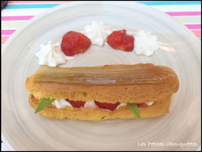 Eclair fraise verveine rhubarbe