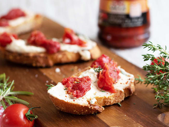 Tartinade de chèvre citron et tomates rôties