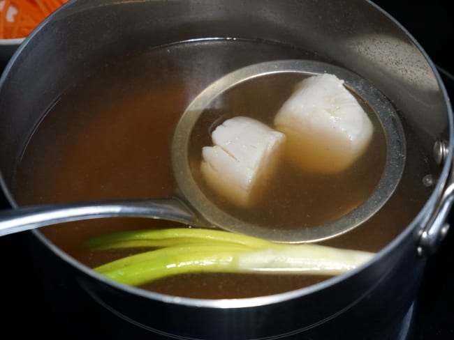 Préparer un bouillon dashi