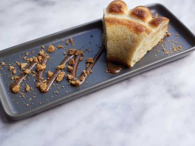 Gâteau de semoule aux pommes