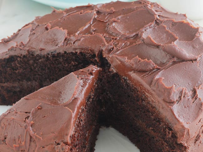 Gâteau au chocolat noir moelleux et ganache