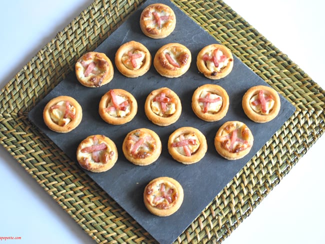 Quiches fromage lardons