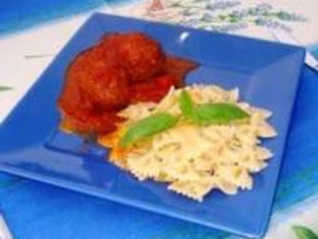 Boulettes et sa Sauce Tomate à l'Italienne